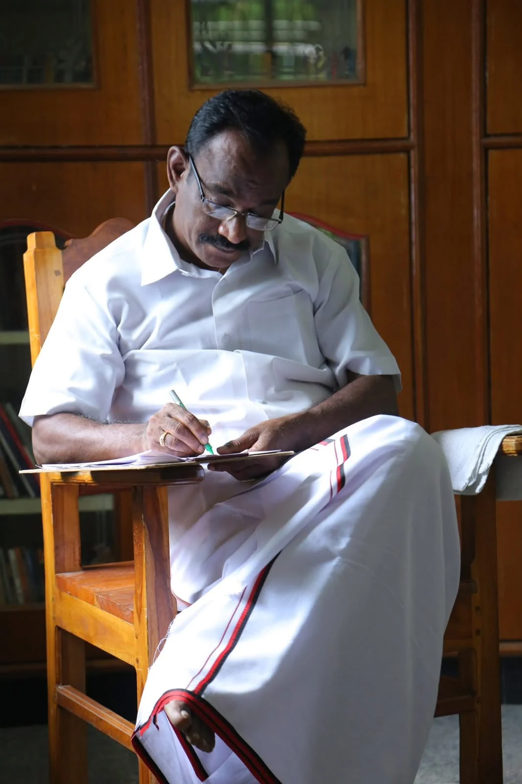 இமையம் — புகைப்படம்